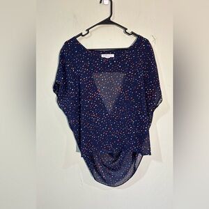 BCBGeneration navy blue multi color confetti print sheer open back blouse medium